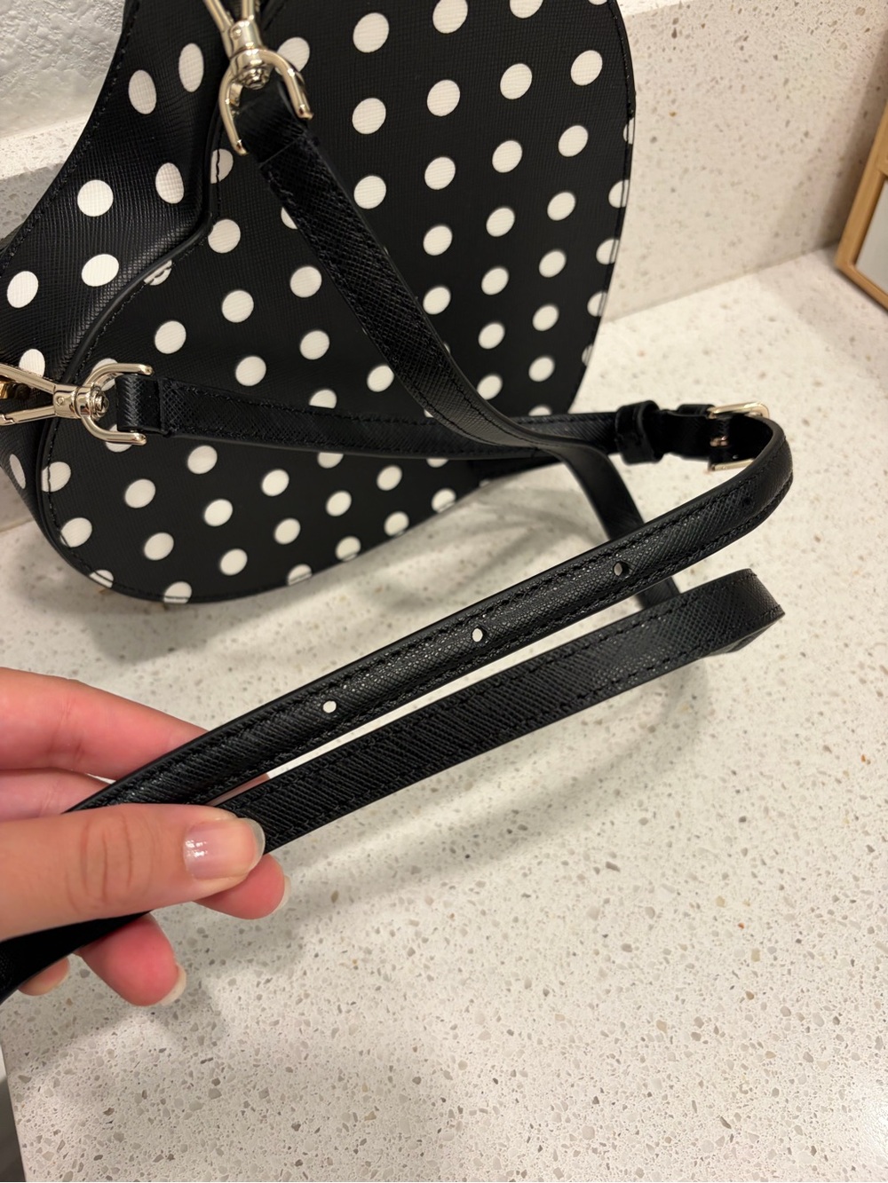 Kate Spade New York Love Shack Heart Crossbody in Polka Dot K5997 EUC - Picture 6 of 13